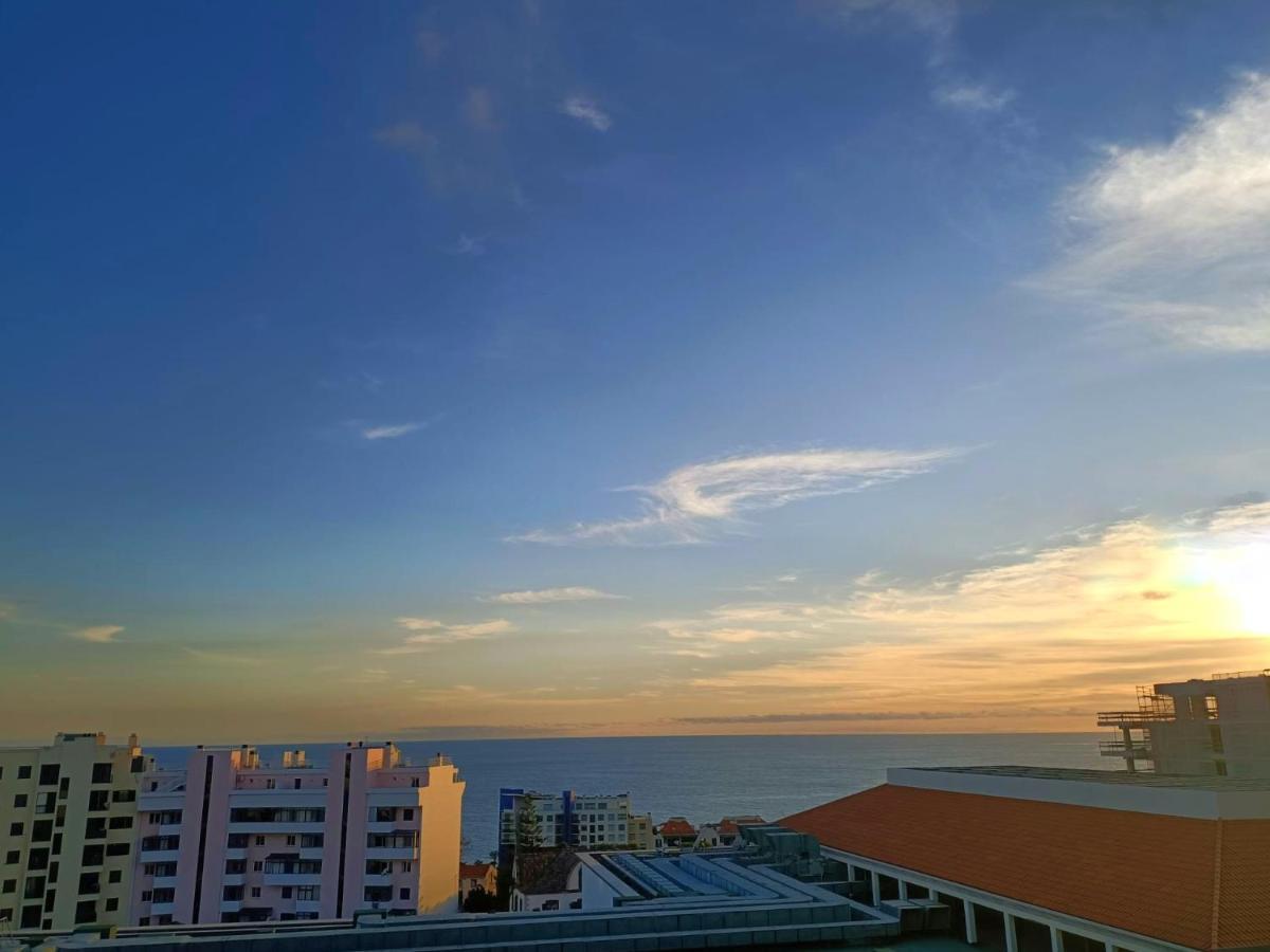 Sea View Apartment Funchal Dış mekan fotoğraf